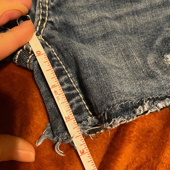 Miss Me jean shorts with
lots of detail in excellent condition. - Picture 5 of 5
